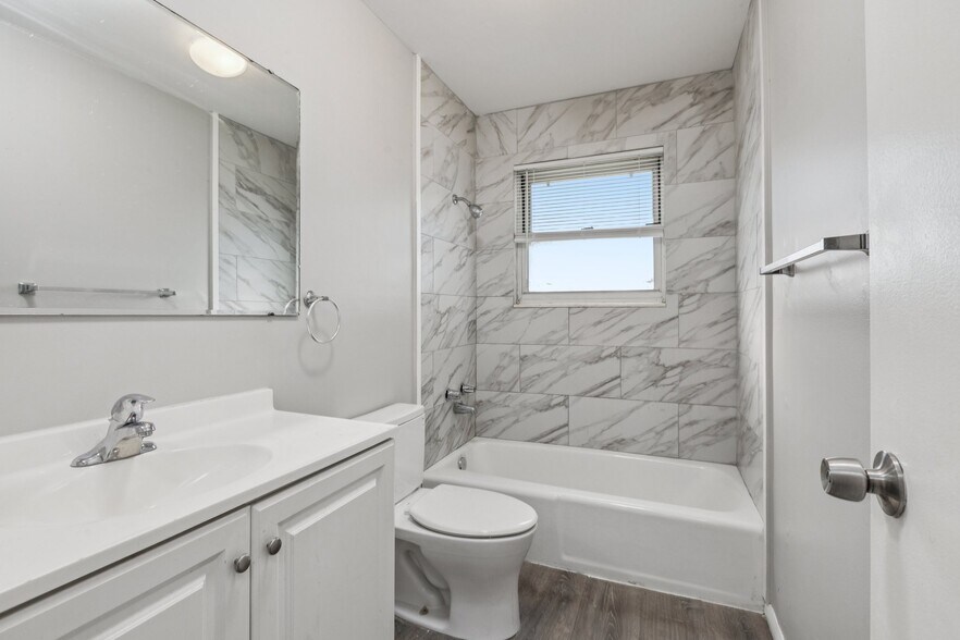 More Photos Of 8000-8034 E 88th Ter, Kansas City Apartments For Sale