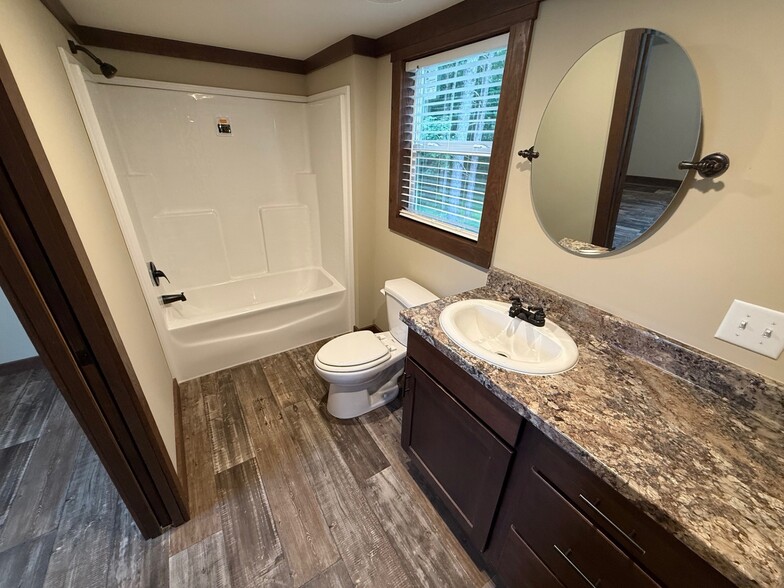 More Photos Of 10959 Highway 79 N, Buchanan Dormitory For Sale