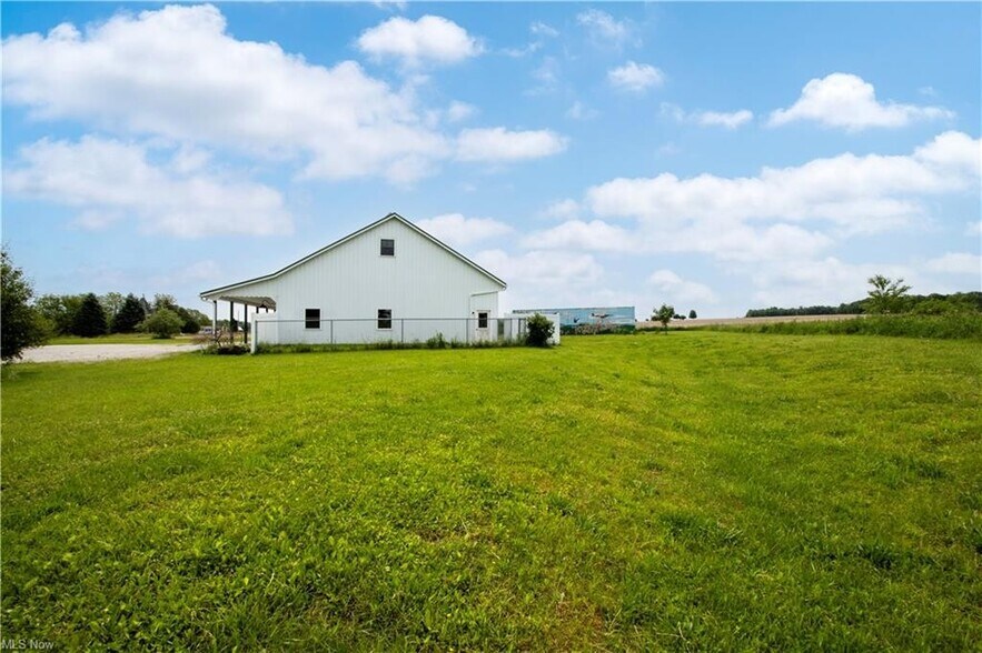 More Photos Of 275 S Smyser Rd, Wooster Flex For Sale