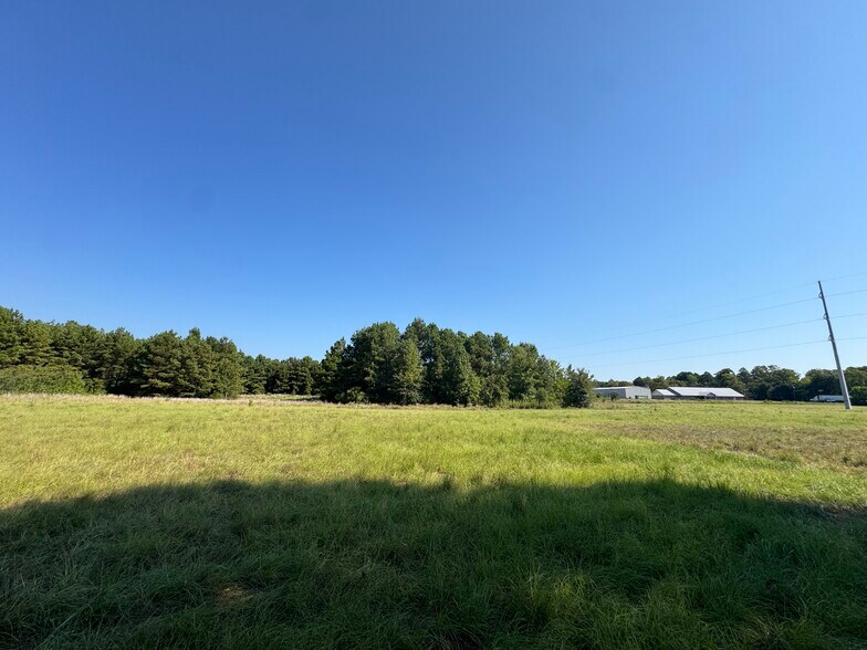 More Photos Of 627 N Hwy 287, Elkhart Land For Sale
