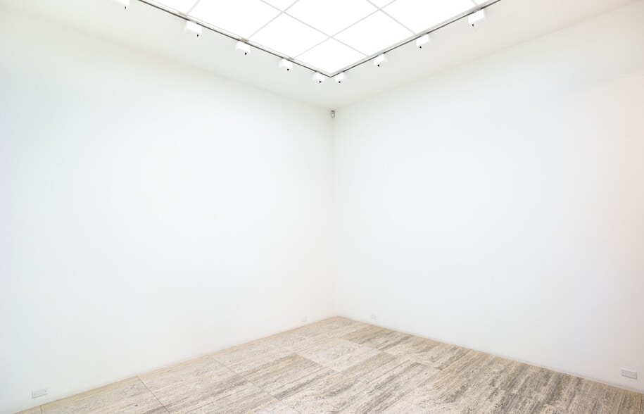 More Photos Of 32 E 69th St, New York Office For Lease