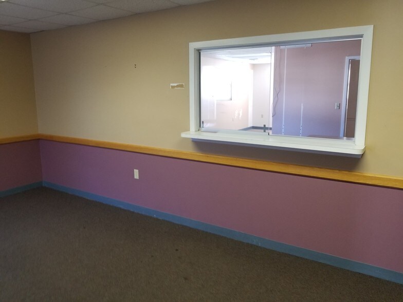 More Photos Of 1351 Main St, Brockton Medical For Lease