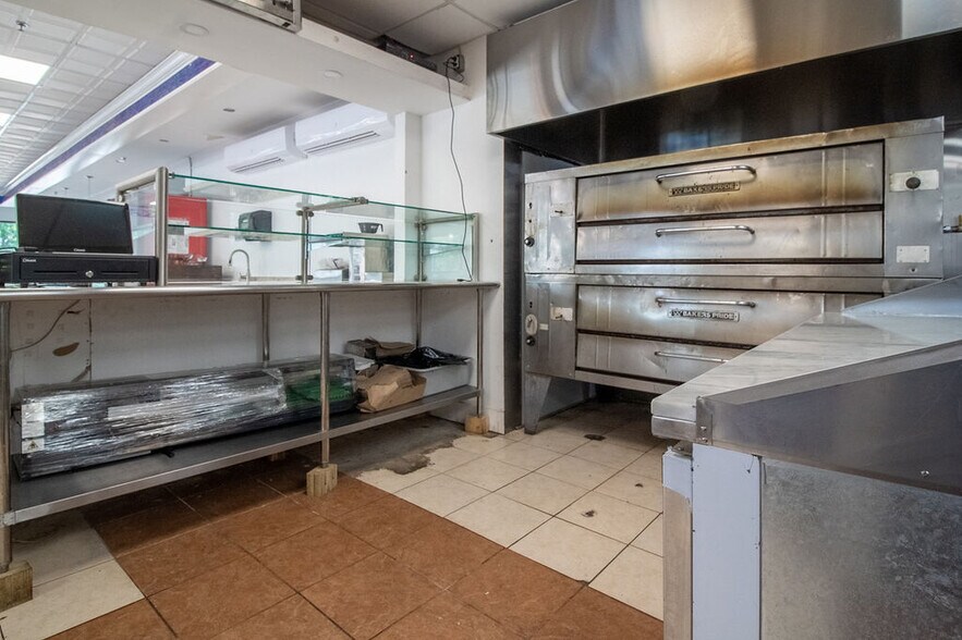 More Photos Of 127 S Main St, Ellenville Fast Food For Sale