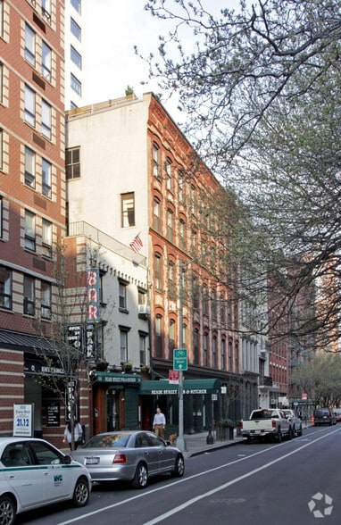 More Photos Of 139 Reade St, New York Apartments For Lease