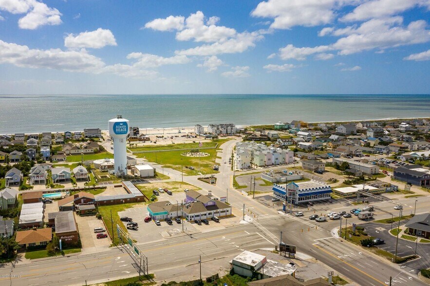 More Photos Of 100 E Fort Macon Rd, Atlantic Beach Restaurant For Sale