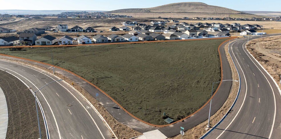 Primary Photo Of 3601 Grapeview St, Kennewick Land For Sale