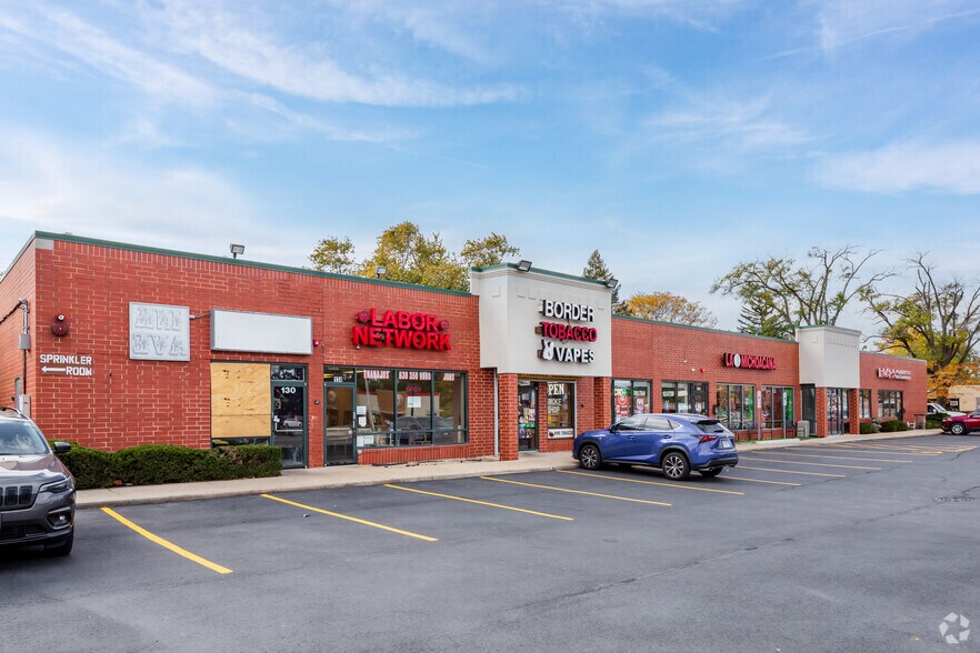 Primary Photo Of 110-154 W Irving Park Blvd, Bensenville General Retail For Lease
