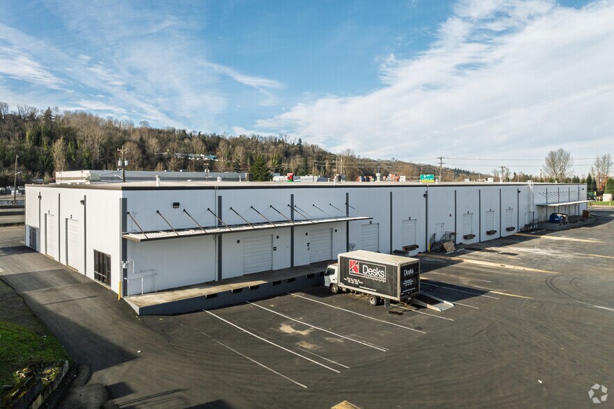 More Photos Of 7900-7936 Occidental Ave S, Seattle Warehouse For Lease