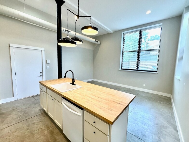 More Photos Of 4432-4434 Olive St, Saint Louis Apartments For Sale