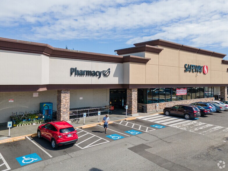 More Photos Of 7601-7621 Evergreen Way, Everett Unknown For Lease