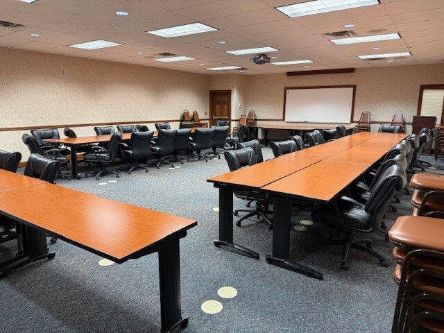 More Photos Of 8026 US Route 60, Barboursville Office For Sale