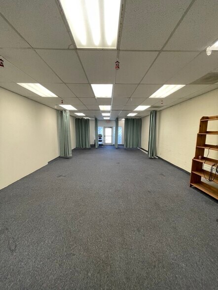 More Photos Of 6942 University Ave, La Mesa Medical For Lease