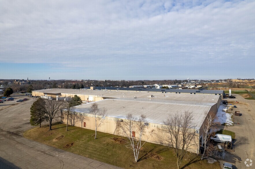Primary Photo Of 500 S Division St, Waunakee Manufacturing For Lease