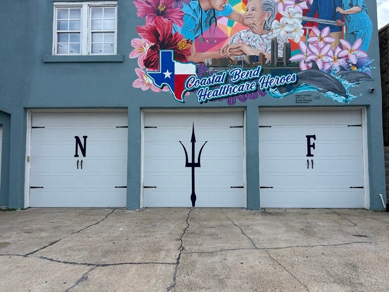 More Photos Of 1001 2nd St, Corpus Christi Medical For Lease