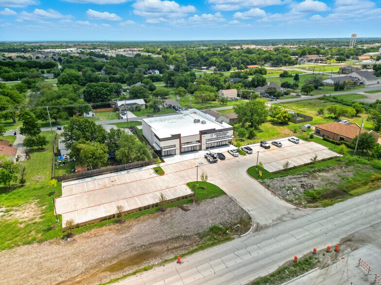 More Photos Of 3114 McKinney St, Melissa Storefront Retail Office For Lease