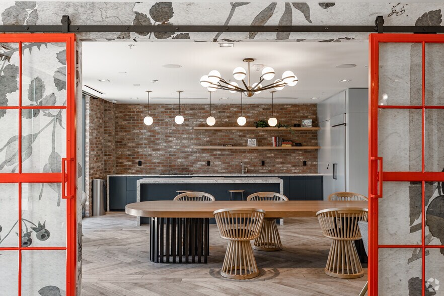 More Photos Of 320 Florida Ave NE, Washington Apartments For Lease