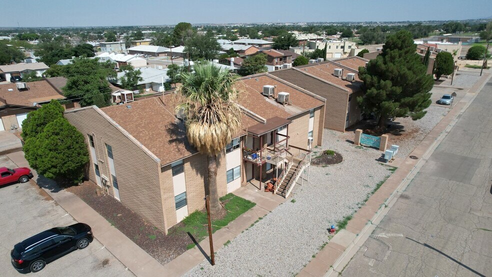 Primary Photo Of 1325 Fillmore Ave, Alamogordo Apartments For Sale