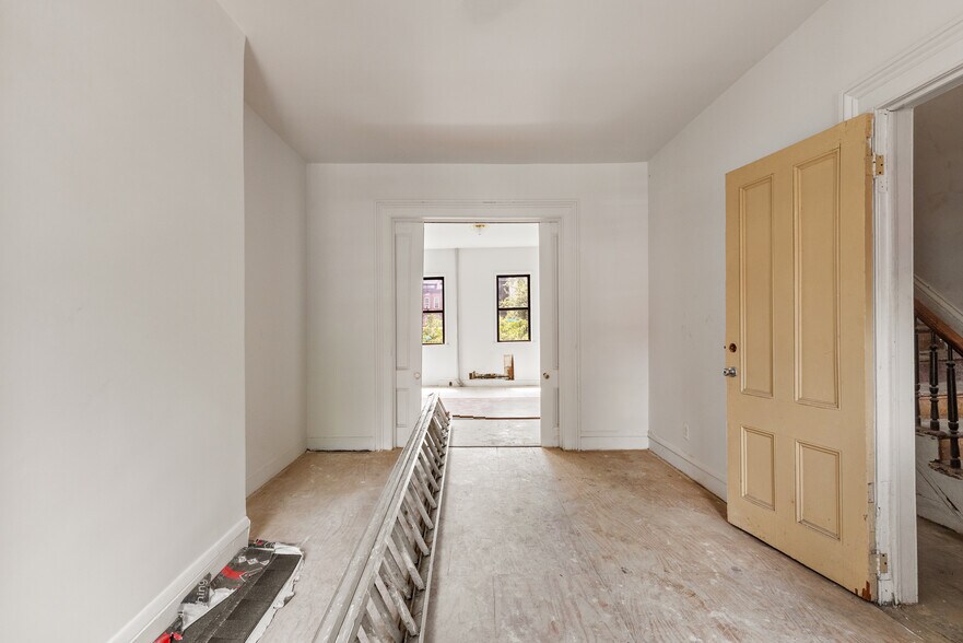 More Photos Of 738 Lafayette Ave, Brooklyn Apartments For Sale