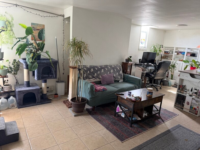 More Photos Of 133 Cattell St, Easton Apartments For Sale