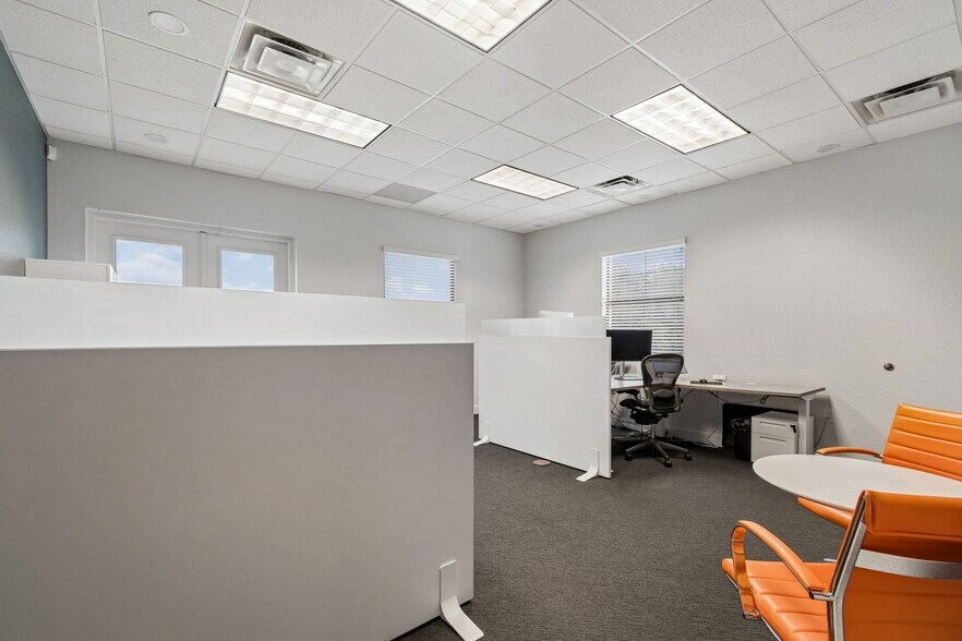 More Photos Of 6730 W Linebaugh Ave, Tampa Office For Lease