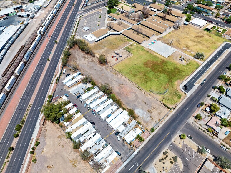 More Photos Of 5556 W Grand Ave, Glendale Land For Sale