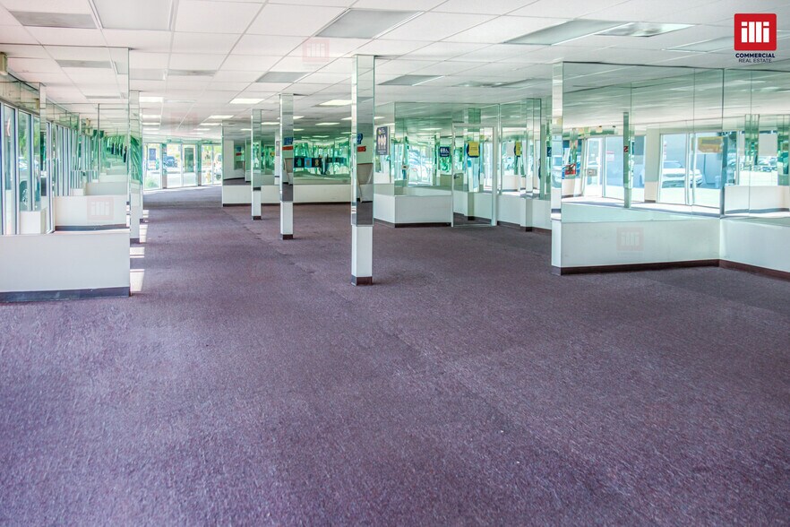 More Photos Of 6020-6030 Laurel Canyon Blvd, North Hollywood Freestanding For Lease