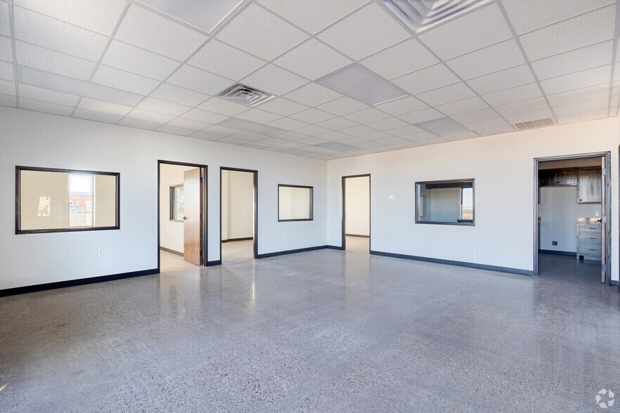 More Photos Of 14521 W I-20, Odessa Warehouse For Lease