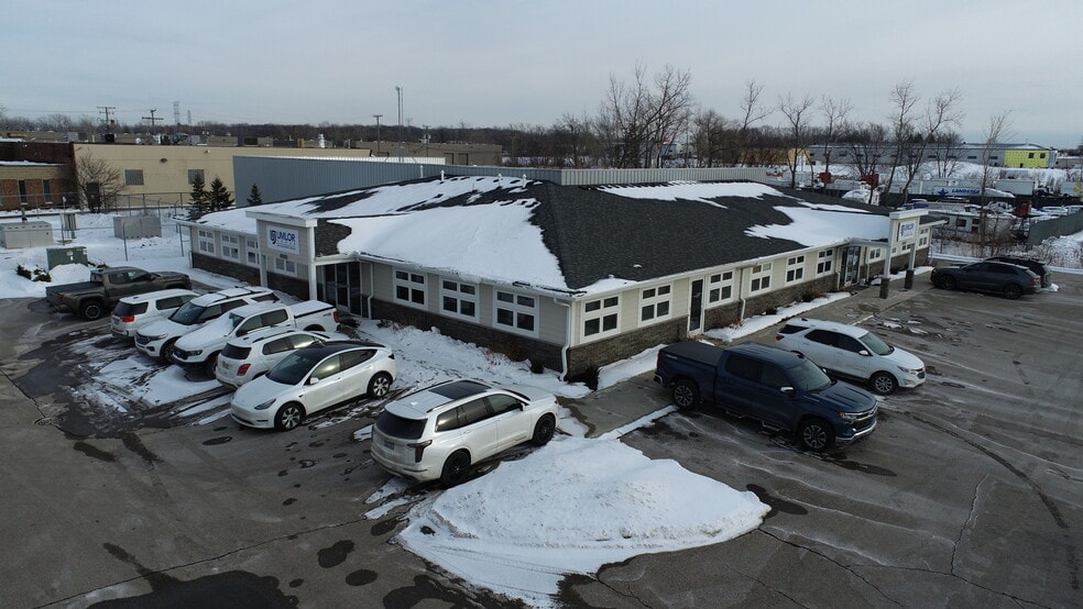 Primary Photo Of 49287-49295 West Rd, Wixom Warehouse For Lease