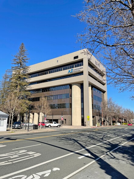Primary Photo Of 50 Old Courthouse Sq, Santa Rosa Office For Lease
