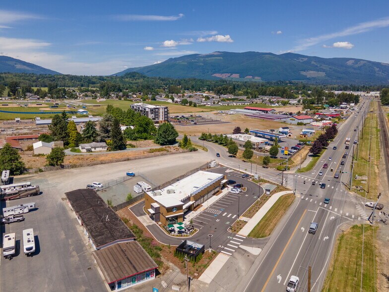More Photos Of 1102 State Rte 20, Sedro Woolley General Retail For Lease