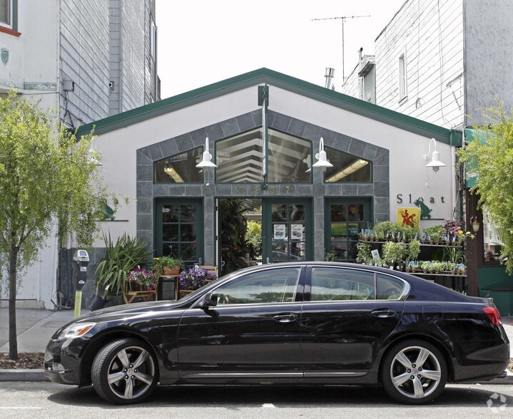 Primary Photo Of 3237 Pierce St, San Francisco Storefront For Lease