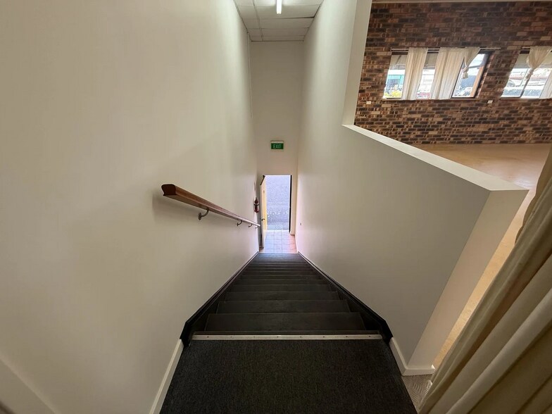 More Photos Of 1A Hughes St, Batemans Bay Showroom For Lease