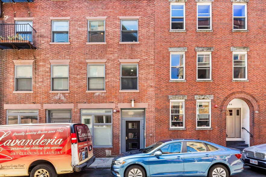 More Photos Of 104 Prince St, Boston Apartments For Sale