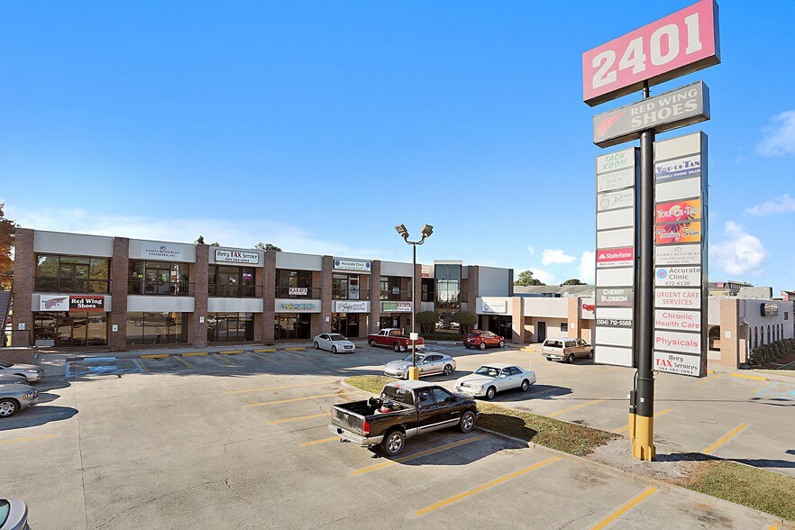 Primary Photo Of 2401 Veterans Memorial Blvd, Kenner Storefront Retail Office For Sale