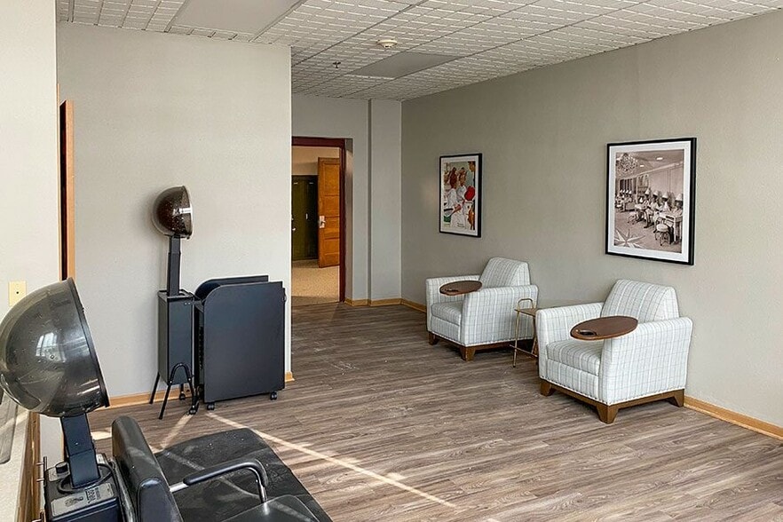 More Photos Of 600 W North St, Greenfield Apartments For Sale