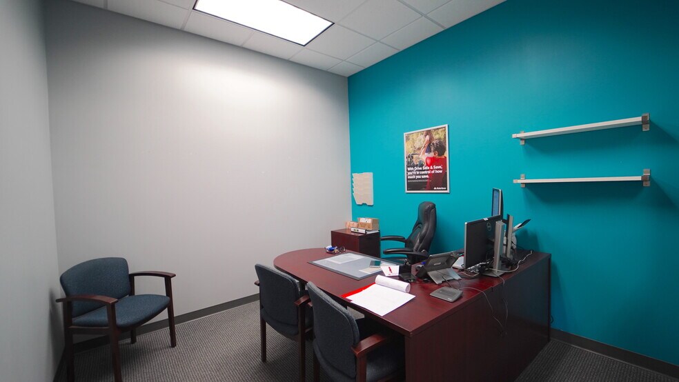 More Photos Of 491 Williamson Rd, Mooresville Unknown For Lease