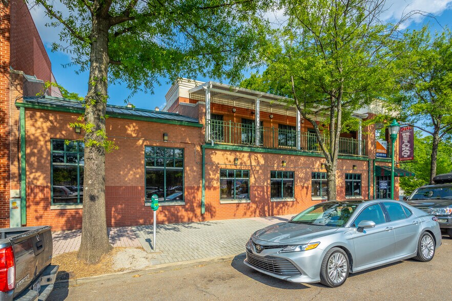 More Photos Of 212 Market St, Chattanooga Restaurant For Sale
