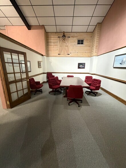 More Photos Of 27013 E Lillian St, Hebron Warehouse For Sale
