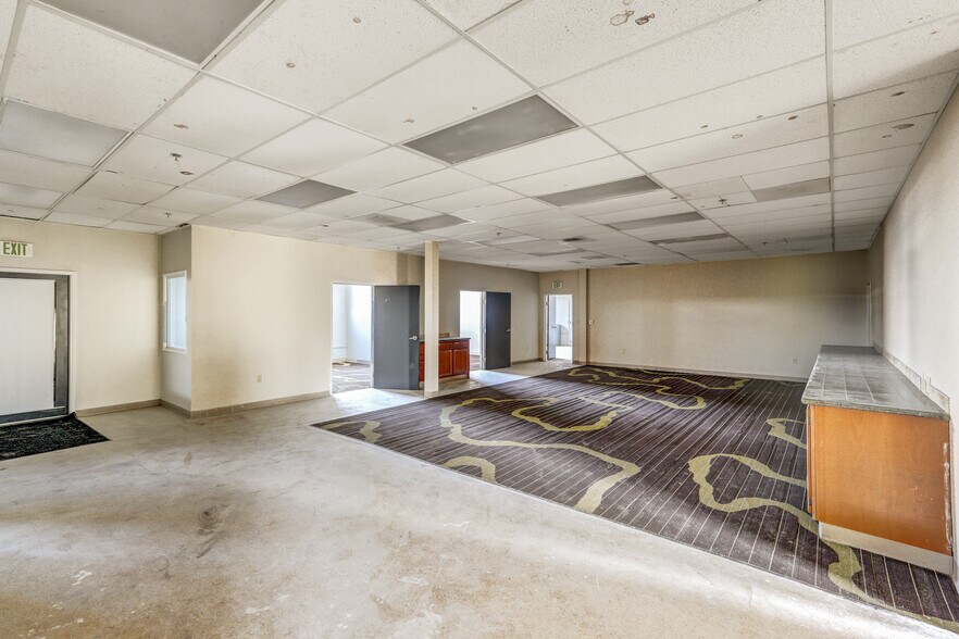 More Photos Of 400-410 S Irwindale Ave, Azusa Warehouse For Sale