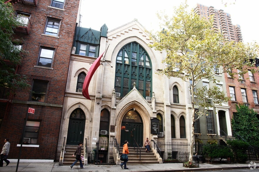 More Photos Of 424 W 44th St, New York Religious Facility For Sale