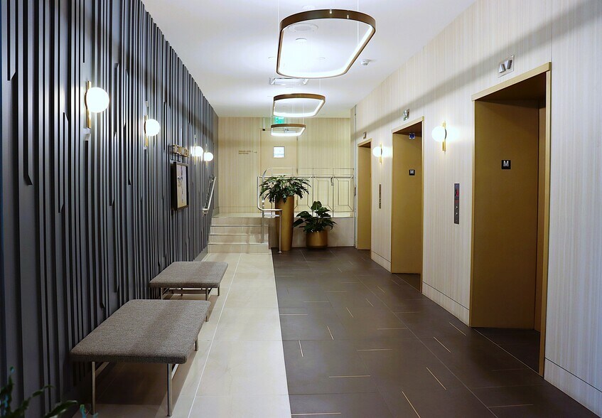 More Photos Of 10921 Wilshire Blvd, Los Angeles Medical For Lease