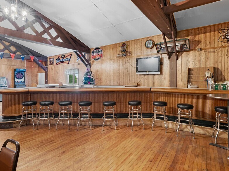 More Photos Of 6028 County Highway K, New Franken Storefront Retail Residential For Sale