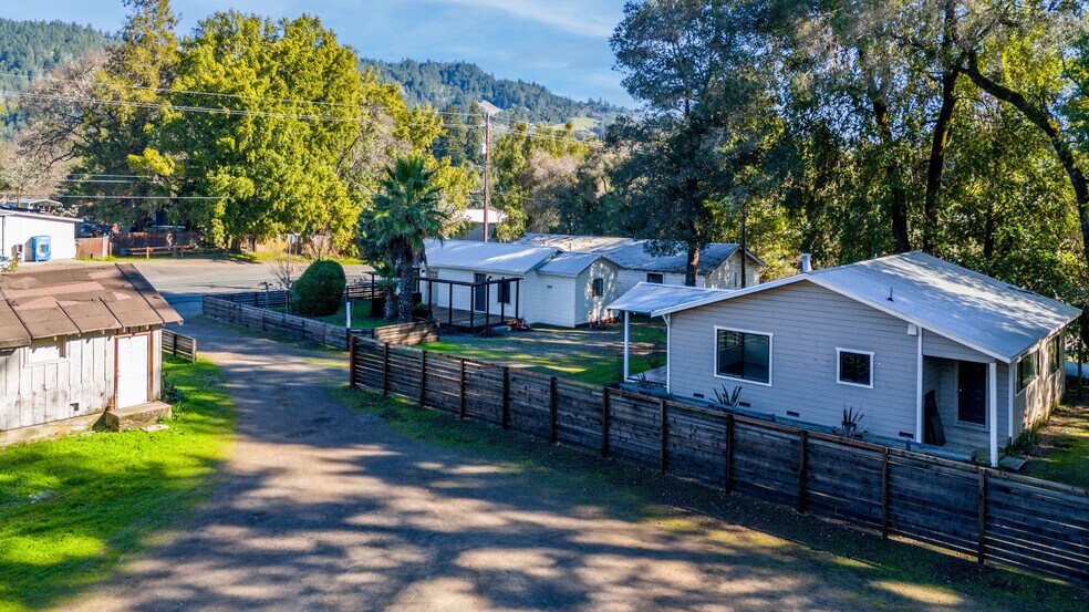 More Photos Of 8660-8684 Highway 128 Hwy, Philo Flex For Sale