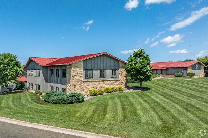 More Photos Of 405 Walter Rd, Mazomanie Industrial For Sale