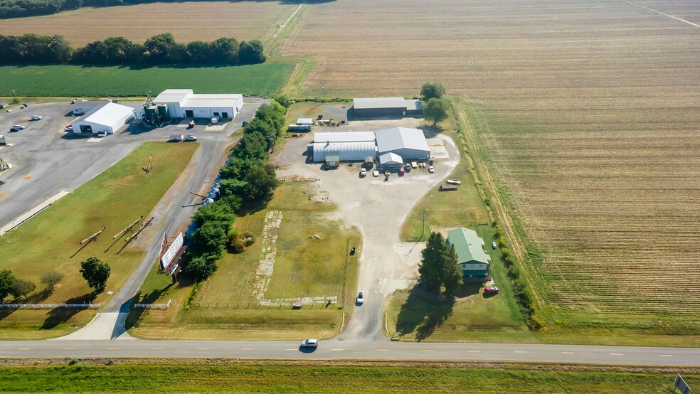 More Photos Of 2948 State Highway V, Matthews Light Manufacturing For Sale