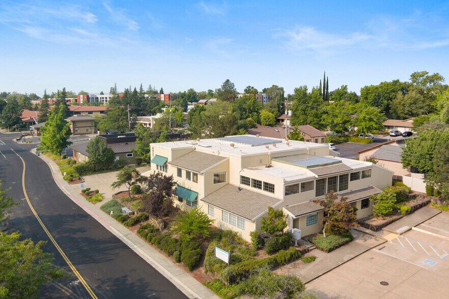 More Photos Of 3257 Professional Dr, Auburn Medical For Sale