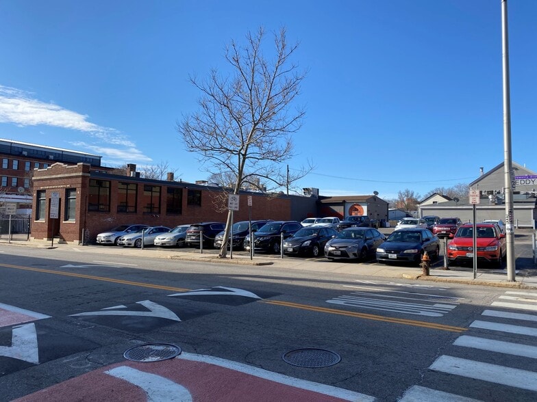 More Photos Of 393 Eddy St, Providence Office For Sale