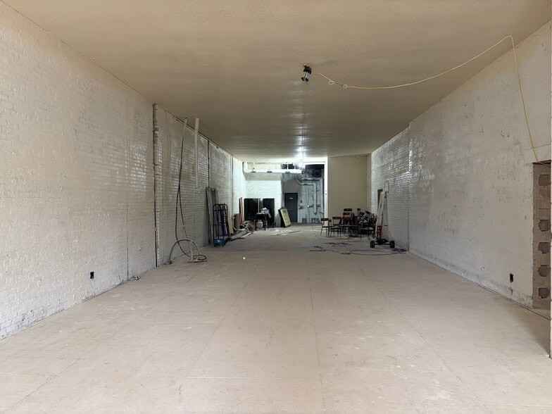 More Photos Of 1549 University Ave W, Saint Paul Office For Lease