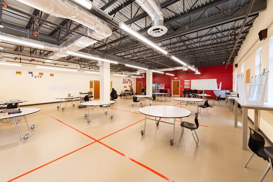 More Photos Of 661 Centre St, Brockton Medical For Sale
