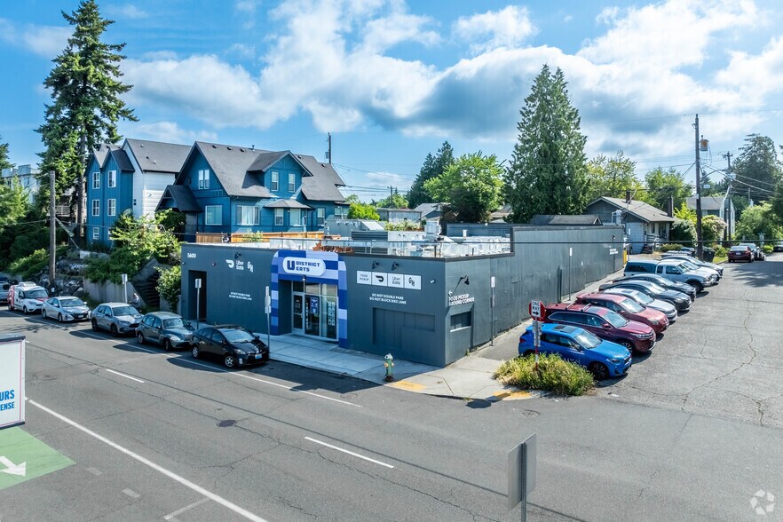 Primary Photo Of 5600 Roosevelt Way, Seattle Freestanding For Lease